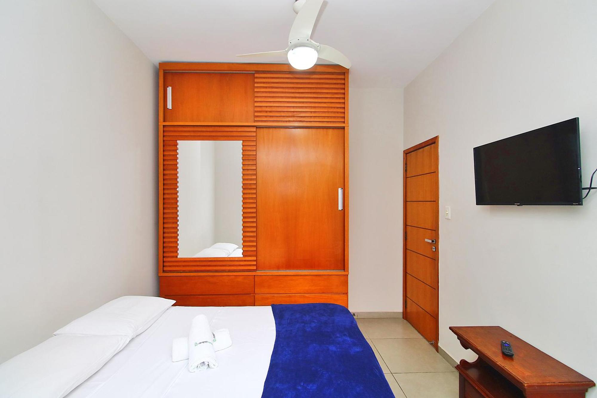 3 Quartos, 2 Minutos Andando Ate A T011 Apartment
